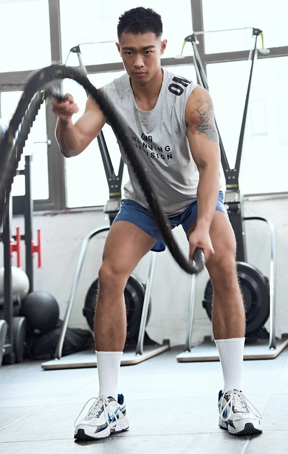 Loose-Fit Graphic Gym Top